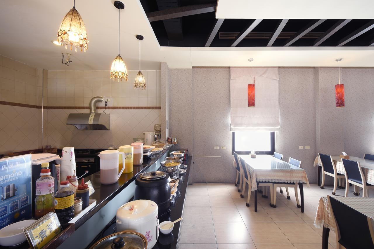Sun Garden Motel Kaohsiung Extérieur photo