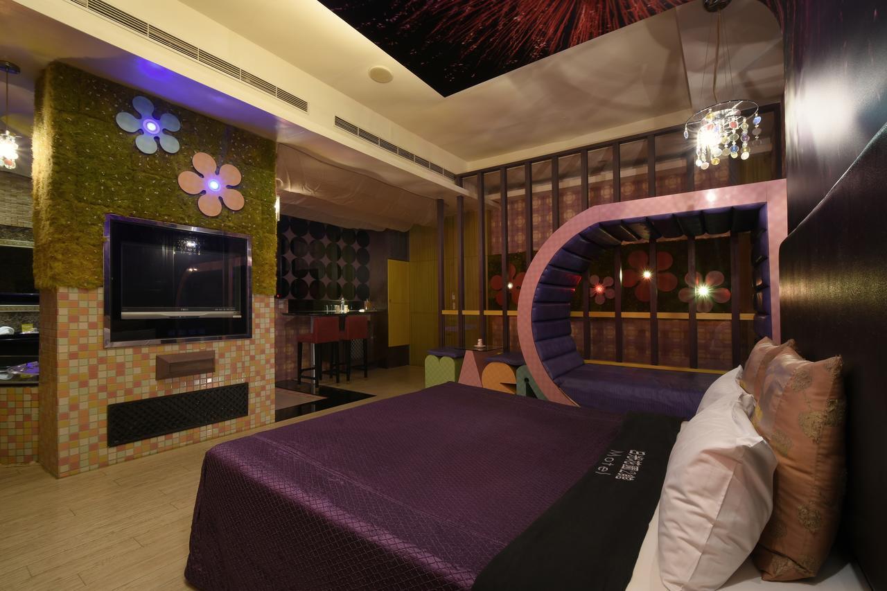Sun Garden Motel Kaohsiung Extérieur photo
