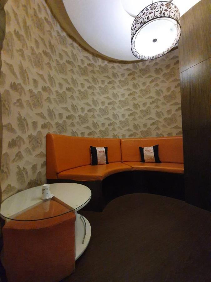 Sun Garden Motel Kaohsiung Extérieur photo